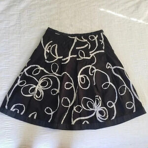 Felicia Black White Lined Cotton Applique Skirt 8P